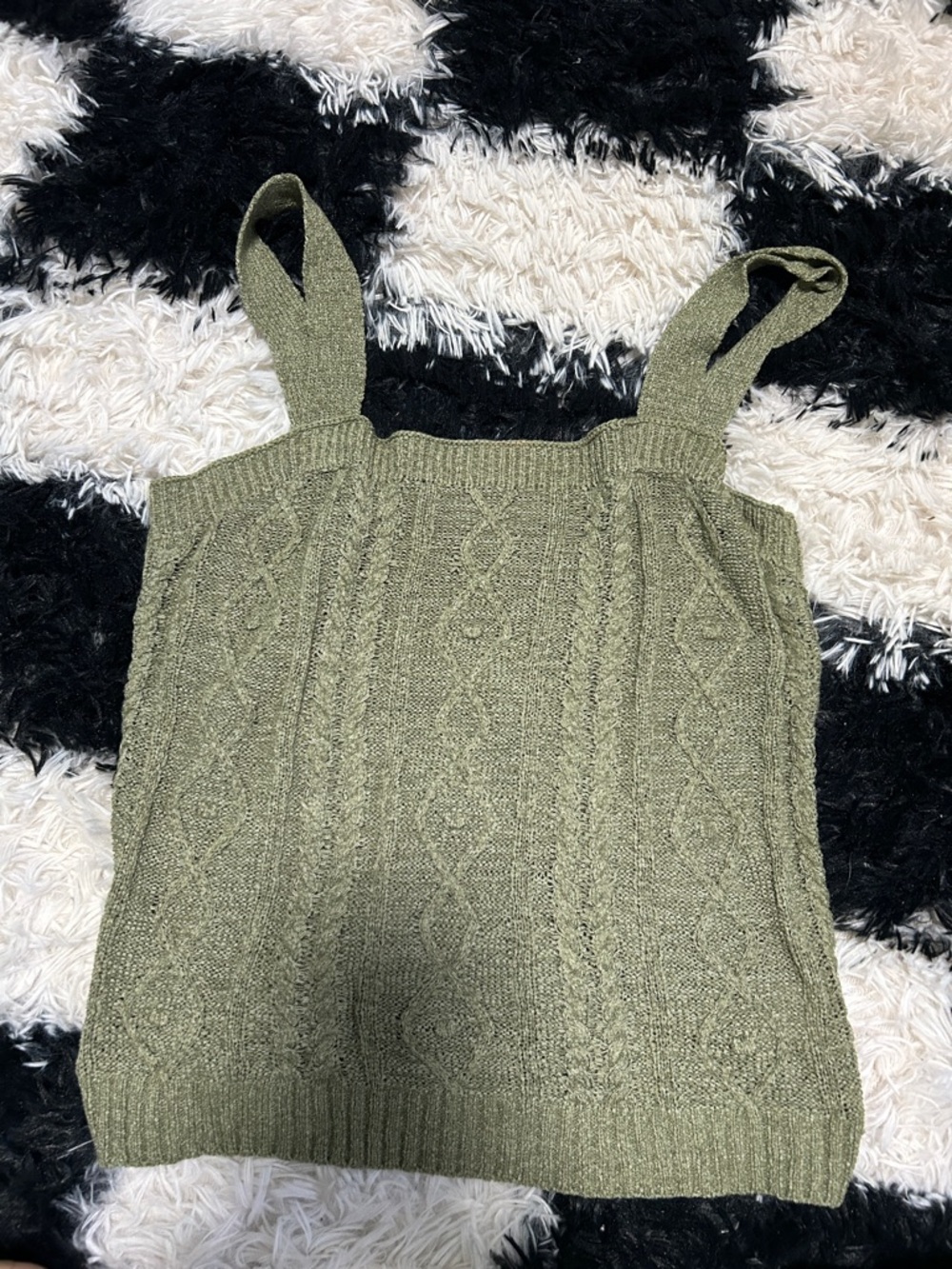 mine Olive Green Cable Knit Crop Tank